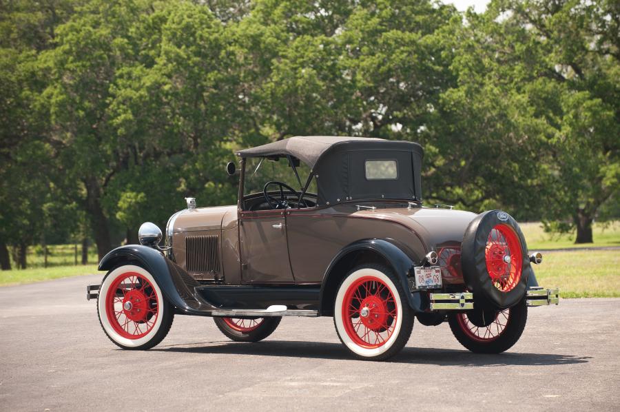  Ford Model A Roadster 1929 года  (фото 16 из 16)